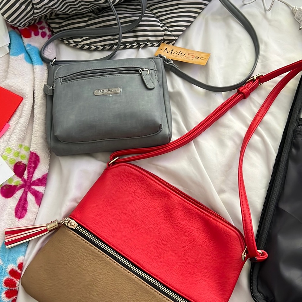 In perfect new conditions never used multi sac handbags